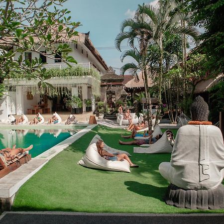 Puri Garden Hotel & Hostel อูบุด ภายนอก รูปภาพ